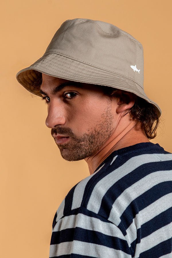 Gorritos de playa para hombre — Salvador Beachwear