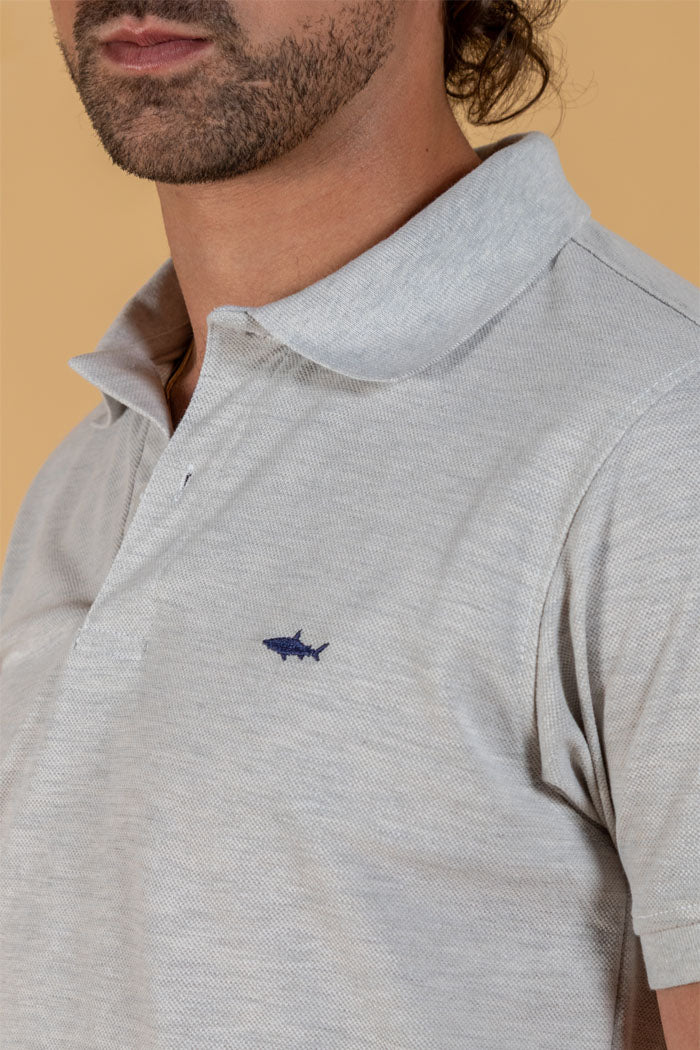 CAMISETA POLO GRIS