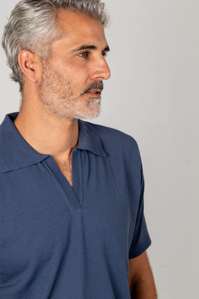 POLO DE PUNTO AZUL PETROLEO